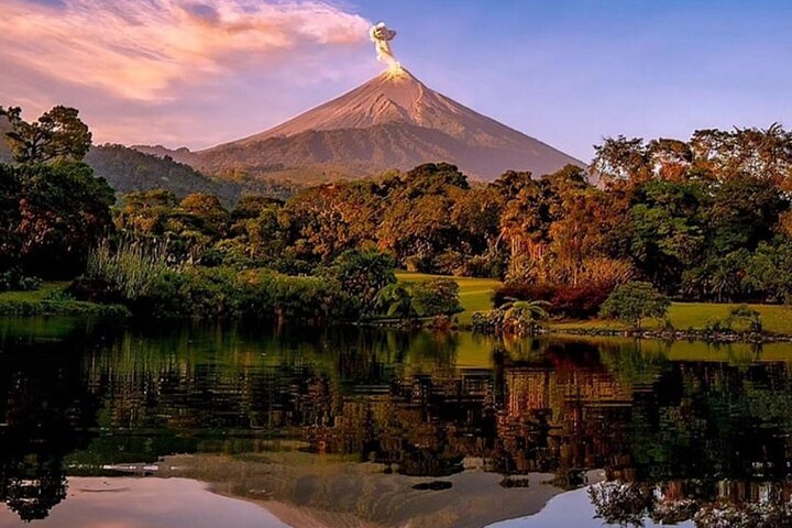 Privat transfer Fra lufthavn/Guate City til ANTIGUA eller omvendt