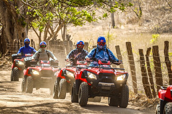 ATV-Zipline-Tour ab Tamarindo oder Flamingo