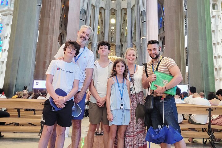 Sagrada Familia Gulltime Små Gruppe og Hurtigbilletter