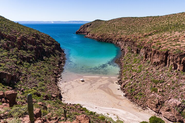 Aventura a Isla Espíritu Santo: Snorkel con Lobos Marinos y Playa