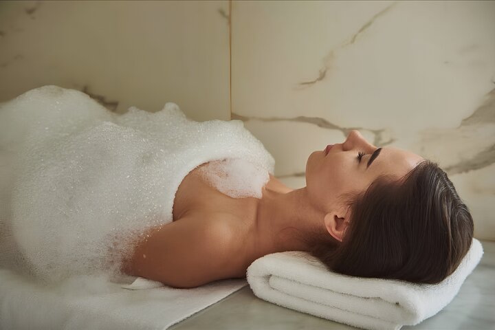 Baño turco VIP, sauna, vapor y masaje corporal completo en Hurghada