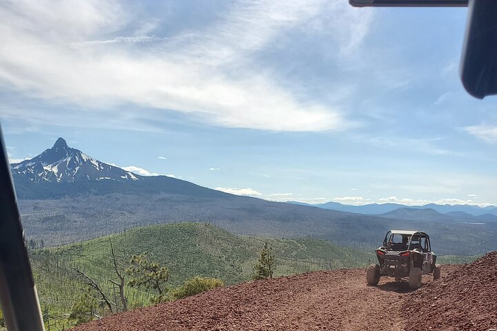Excursão panorâmica de quadriciclo em cascatas altas de 2 horas em Bend Oregon