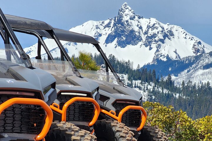 Excursão panorâmica de quadriciclo em cascatas altas de 2 horas em Bend Oregon