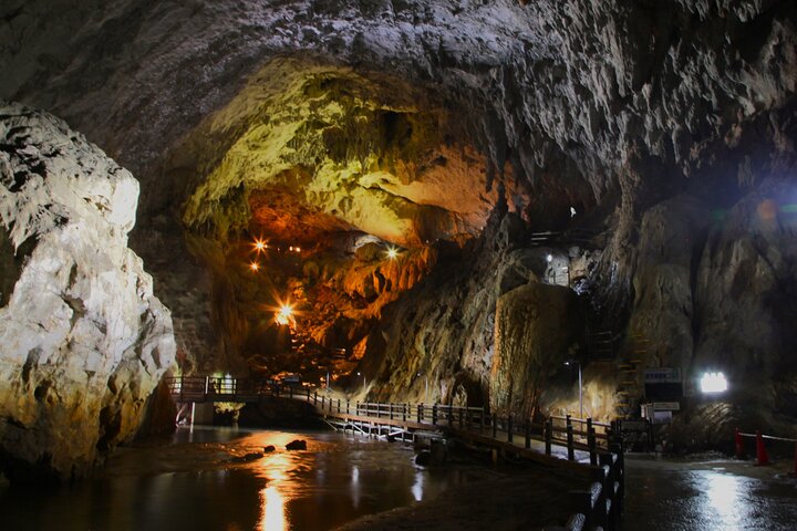 Von Fukuoka : Yamaguchi Highlights und Karato Markt Private Tour