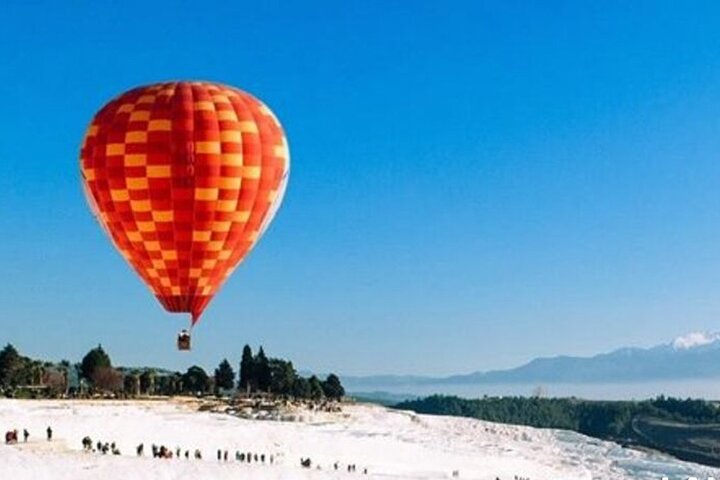 Heldagstur från Marmaris till Pamukkale med varmluftsballong