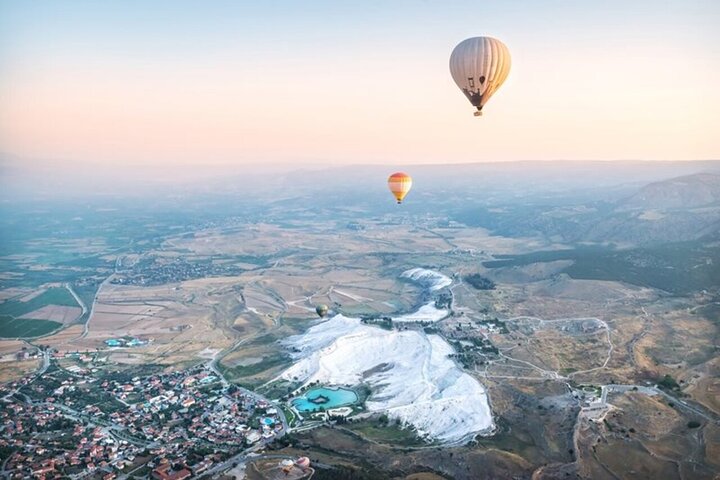 Heldagstur från Marmaris till Pamukkale med varmluftsballong