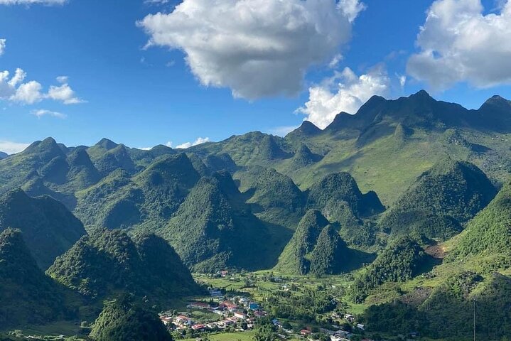Visite en voiture privée Ha Giang Loop 3D2N (Chauffeur Anglais)