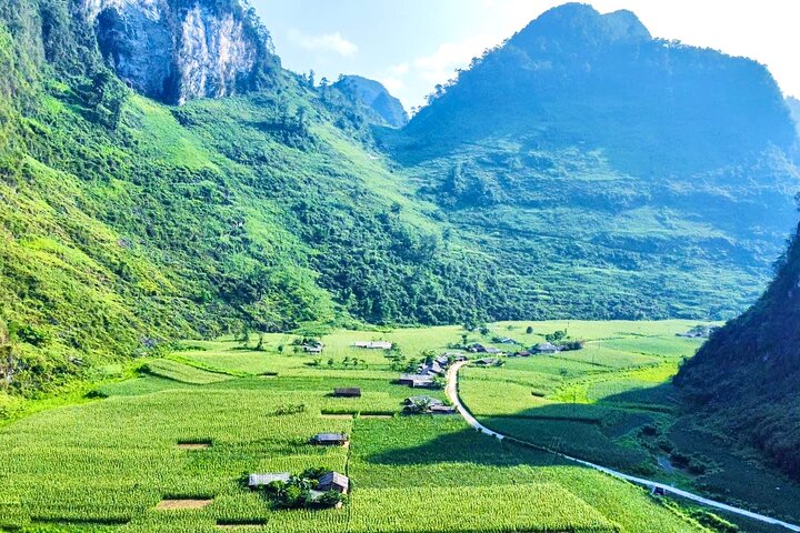 Visite en voiture privée Ha Giang Loop 3D2N (Chauffeur Anglais)