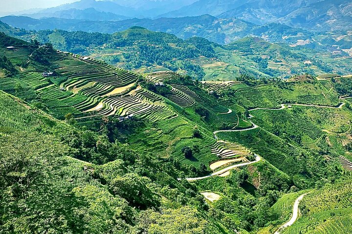 Visite en voiture privée Ha Giang Loop 3D2N (Chauffeur Anglais)
