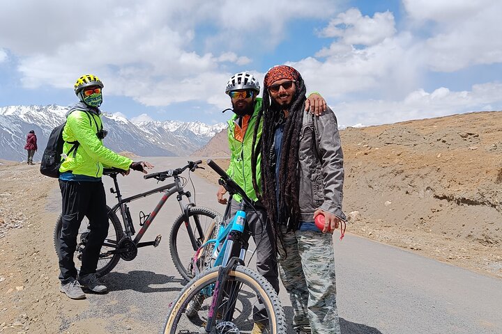 Aventure en VTT de descente à Komic