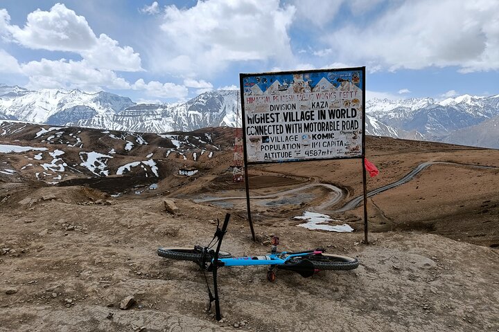 Aventure en VTT de descente à Komic