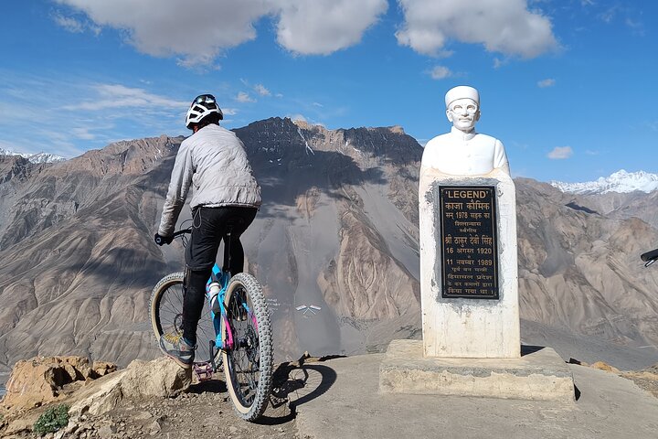Aventure en VTT de descente à Komic
