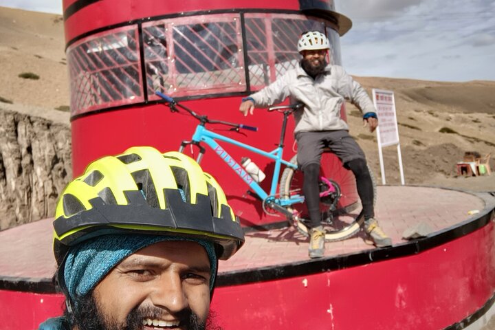 Aventure en VTT de descente à Komic