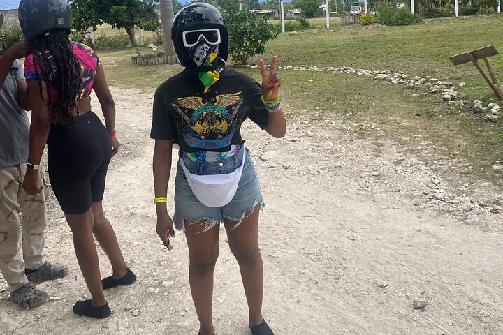 Bambus Rafting, ATV, Horseback Ride og Zipline Montego Bay Jamaica