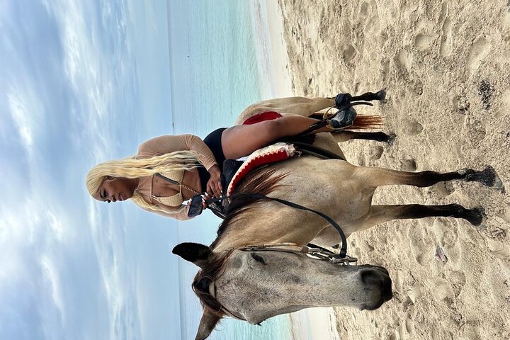 Bambus Rafting, ATV, Horseback Ride og Zipline Montego Bay Jamaica