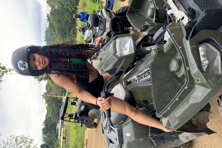 Bambus Rafting, ATV, Horseback Ride og Zipline Montego Bay Jamaica