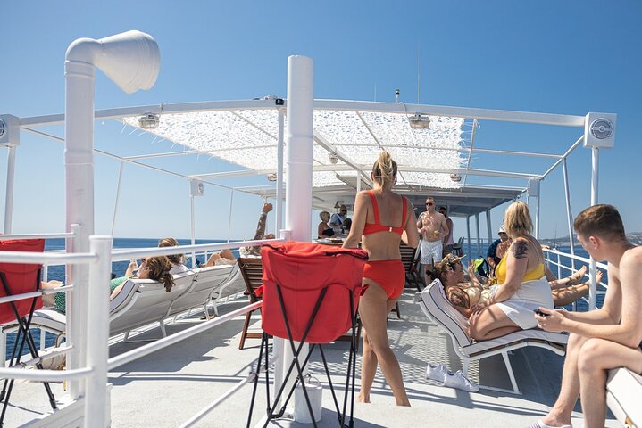Rhodes Bay to Bay Swim Cruise - Buffet Grego com vinho incluído