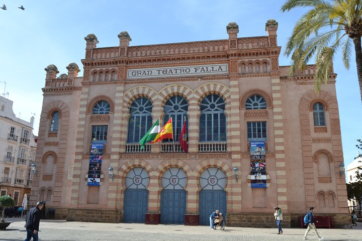 Vandringstur genom Cádiz: Berättelser från en lokal guides hand