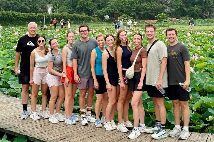 Ninh Binh Day Trip from Hanoi with Tam Coc Boat Ride