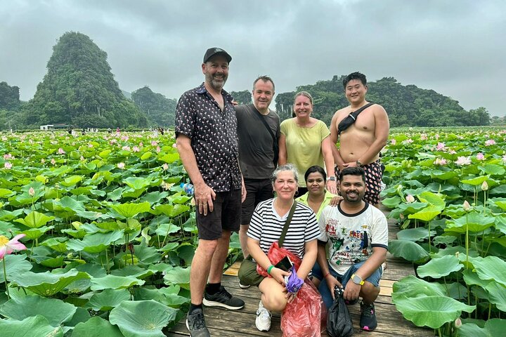 Ninh Binh Day Trip from Hanoi with Tam Coc Boat Ride