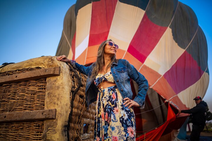Balloon flight + pick up in CDMX + Breakfast in Cave + Teotihuacan