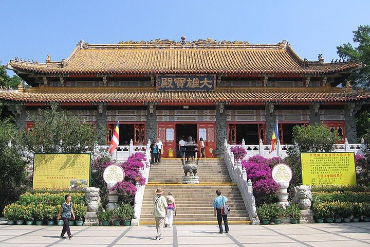 Best Seller : Teleférico VIP Lantau Tai O Tour Priority, Gran Buda