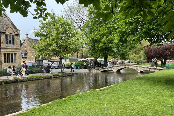 Gita privata di un giorno al Cotswold Village da Bath