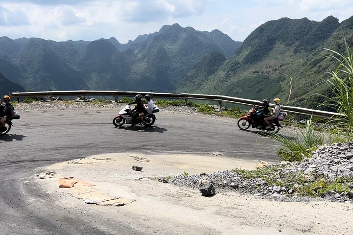 Tour di 1 giorno in moto con Easy Rider - Loopers