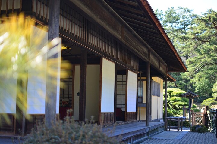 Essence of Takamatsu : Udon, trädgårdar och lokal charm