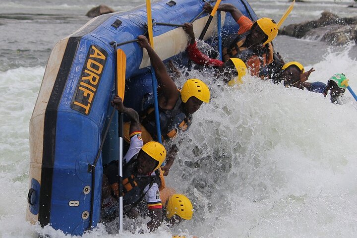 Jinja Private 5 dias de Safari Gorilla e Tubing Adventure Tour