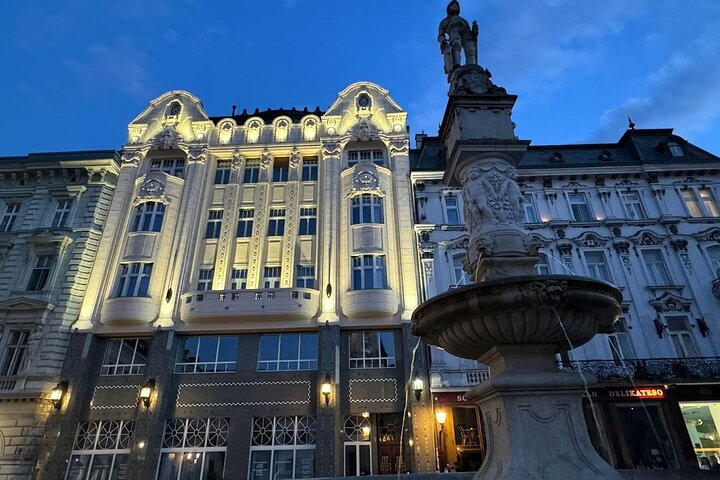 Bratislava bij nacht