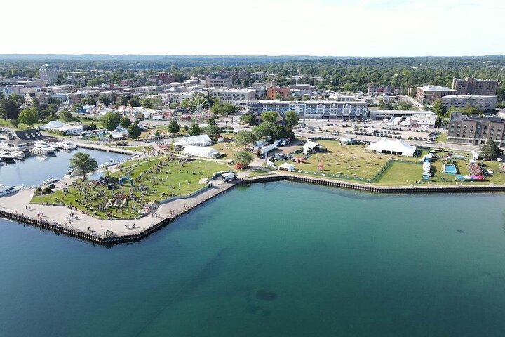 Hoteller i nærheden af Michigan Lakeshore, M-22