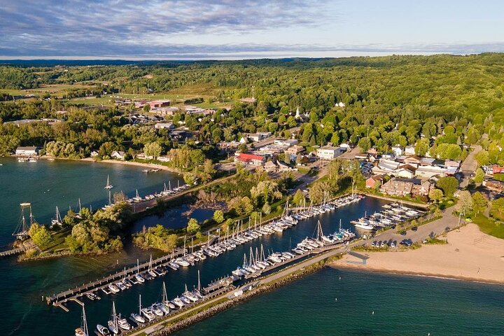 Hoteller i nærheden af Michigan Lakeshore, M-22