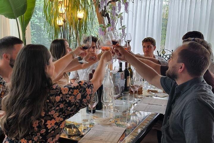 Visite des vins de Toscane : 2 vignobles et Chianti au départ de San Gimignano