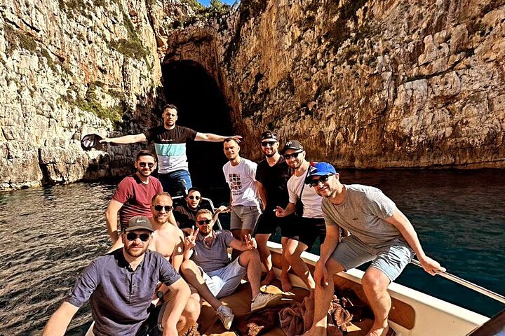 Panoramatur og snorkling i Haxhi Ali-grotten og Karaburun