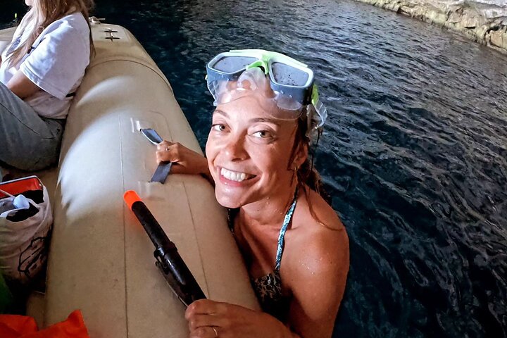 Panoramatur og snorkling i Haxhi Ali-grotten og Karaburun