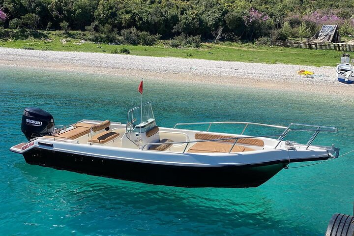 Panoramatur og snorkling i Haxhi Ali-grotten og Karaburun