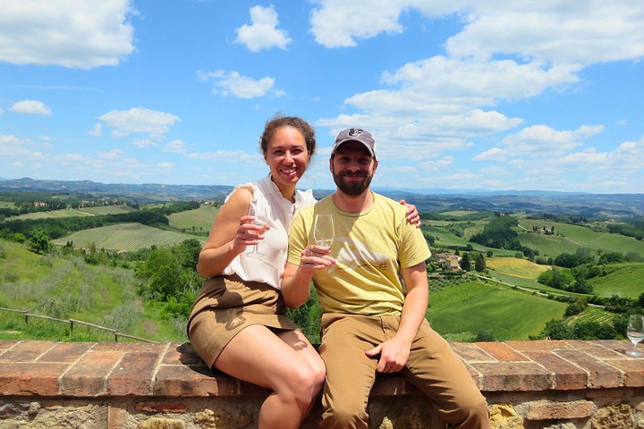 Visite des vins de Toscane : 2 vignobles et Chianti au départ de San Gimignano