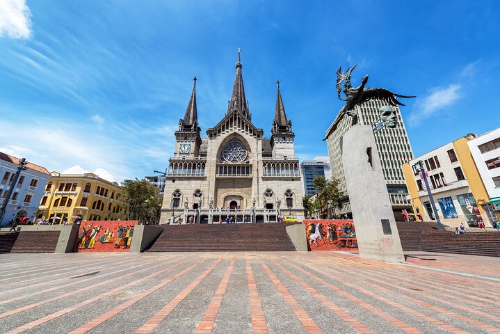 Visite de la ville de Manizales avec téléphérique et point de vue de Chipre