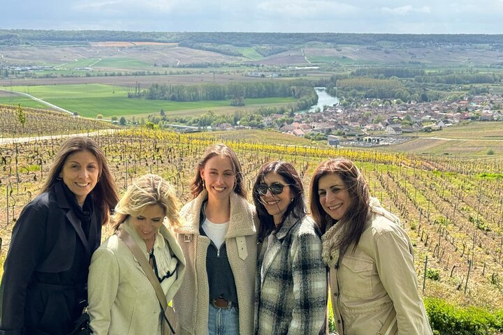 Ab Epernay: Champagne-Tour in kleiner Gruppe mit Verkostungen und Mittagessen