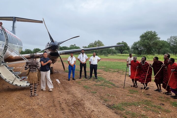 Desde Zanzíbar: Safari privado de día completo en Selous con vuelos