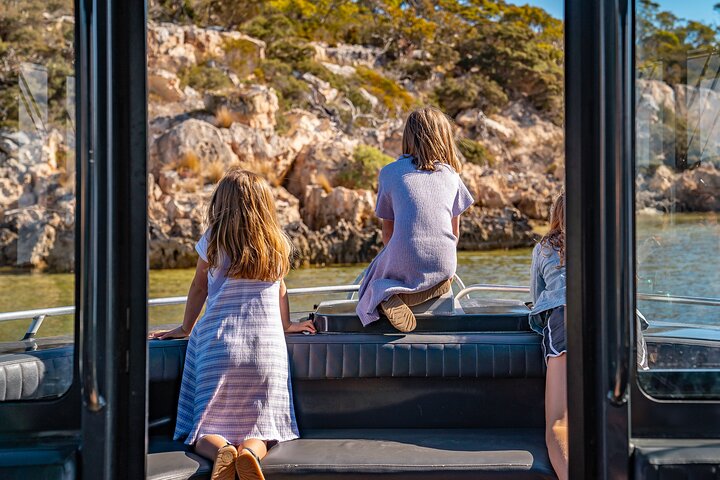 Experiência Coffin Bay Short and Sweet Oyster Farm Tour