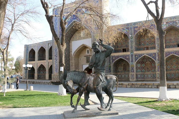 Bukhara Old Town Begeleide Tour met 16 iconische haltes