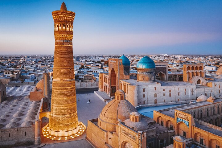 Bukhara Old Town Begeleide Tour met 16 iconische haltes