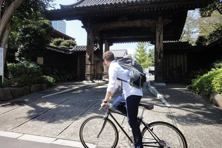 Kamakura Heritage Bike or Walk Tour med ex-Rickshaw guide