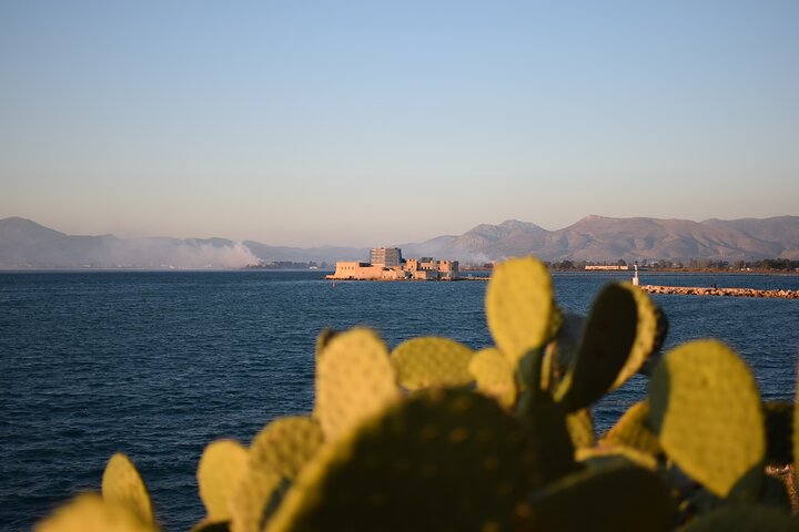 Segredos de Nafplio: passeio a pé privado com um guia turístico local
