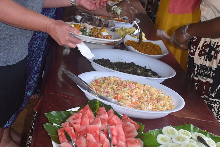 Juwel von Fidschi inkl. Fidschi Dorf, Wasserfall & Mittagessen (Nadi Hotels)