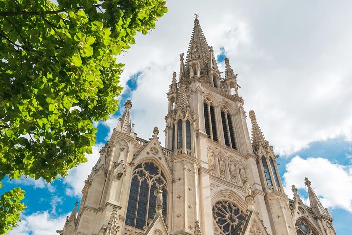 Verken Lourdes in 60 minuten met een Local