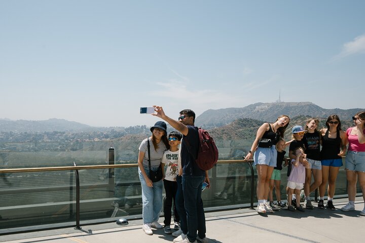 Best of Los Angeles Guided City Tour with 4 Stops and Free Time