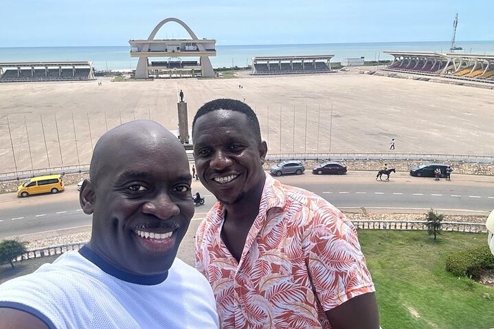 Ervaar de schoonheid, geschiedenis en cultuur van Accra in één dag